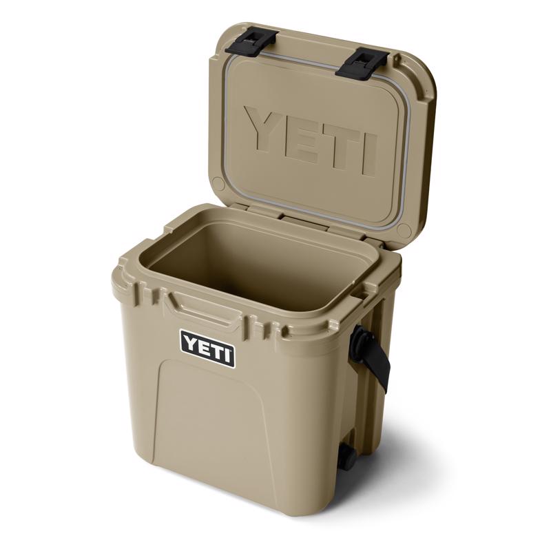 YETI Roadie 24 2.0 Tan 22 qt Hard Cooler