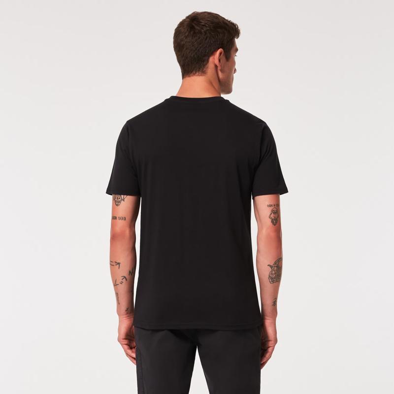 Oakley M Short Sleeve Men's Crew Neck Black and Camo Mark II Tee 2.0 Tee Shirt