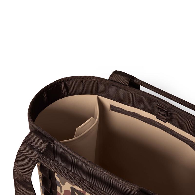 YETI Camino 35 Carryall 35 L Wetlands Camo Tote