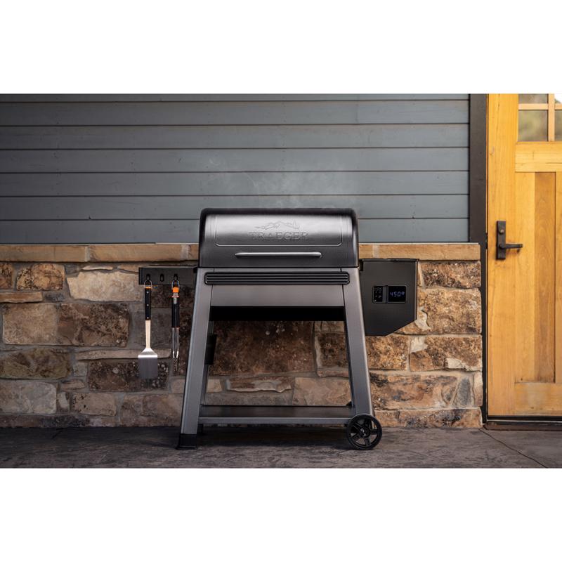 Traeger Westwood XL Wood Pellet WiFi Grill and Smoker Black/Silver