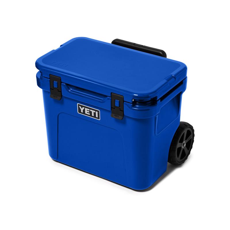 YETI Roadie 32 Royal Blue 32 qt Roller Cooler