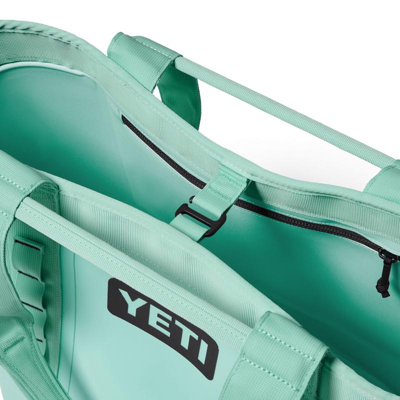 YETI Camino 35 Carryall 35 L Seafoam Tote