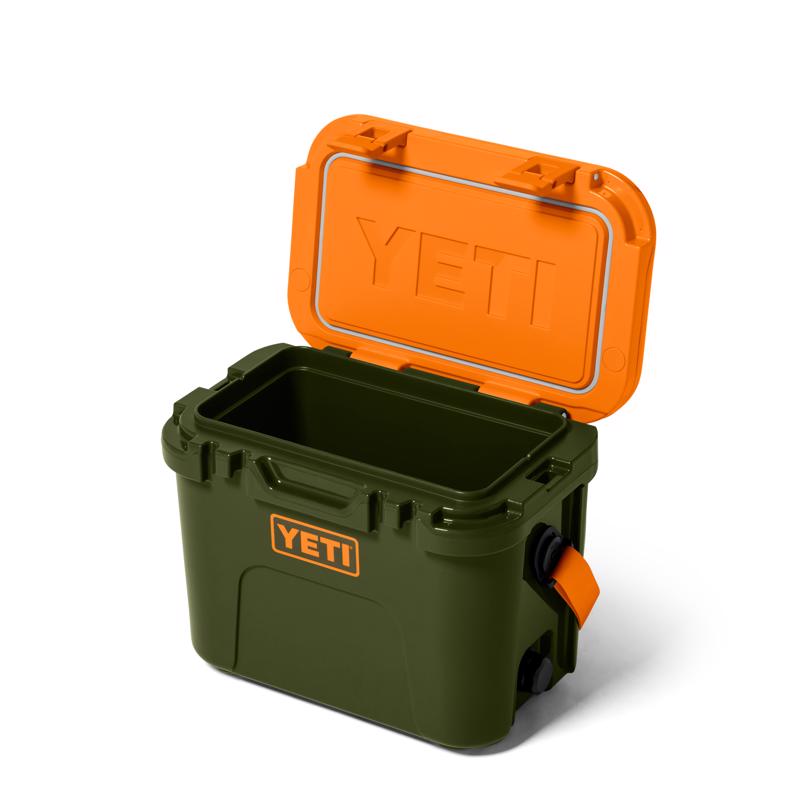 YETI Roadie 15 King Crab Orange/Olive 15 qt Hard Cooler