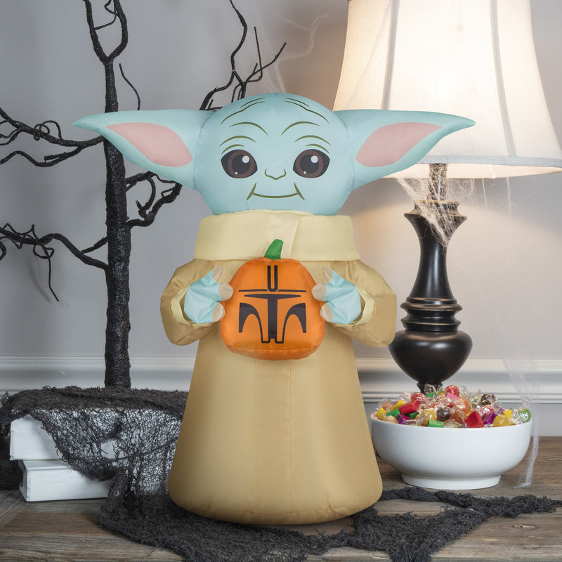 Gemmy 1.5 ft. Prelit Star Wars Airdorable The Child w/ Pumpkin Inflatable