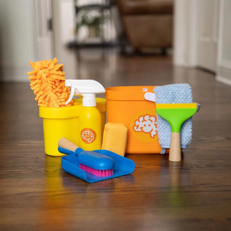 Fat Brain Toy Pretendables Childern's Cleaning Kit Assorted 9 pc
