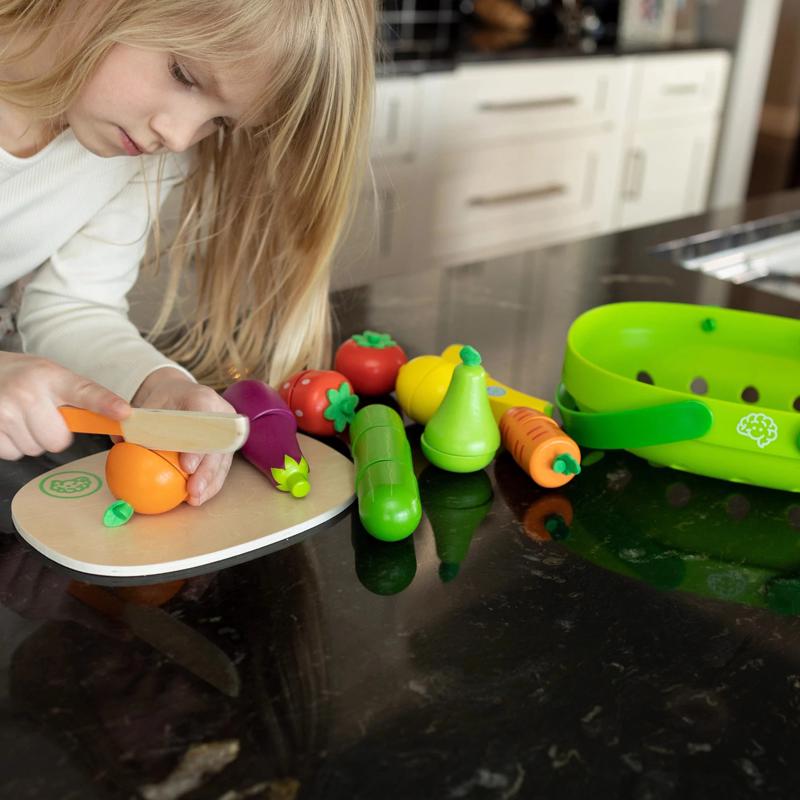 Fat Brain Toy Pretendables Fruit & Veggie Basket Set Multicolored 11 pc