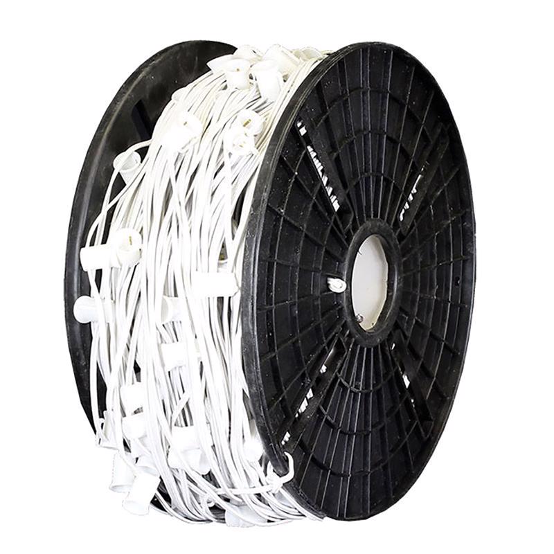 Holiday Bright Lights C9 Socket Light Cord on Reel