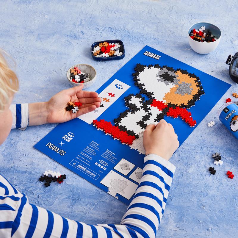Plus-Plus Puzzle By Number Peanuts Puzzle 20 pc