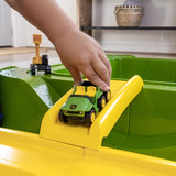 Sunny Days John Deere Sand Box with Toys Green/Yellow