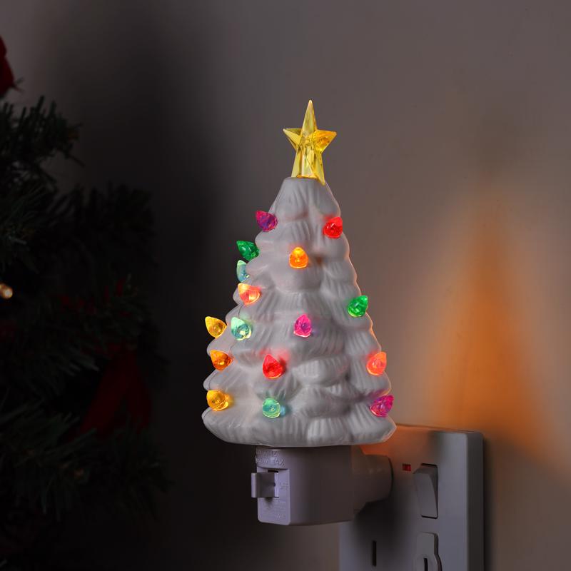 Mr. Christmas LED White Tree Nightlight 7 in.