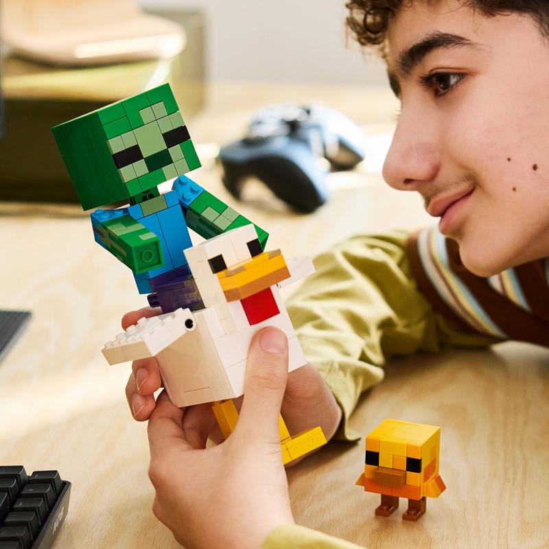LEGO Minecraft Chicken Jockey Building Set Multicolor 344 pc