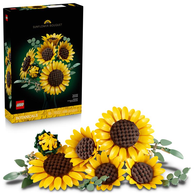 LEGO Botanicals Sunflower Bouquet Building Set Multicolor 686 pc